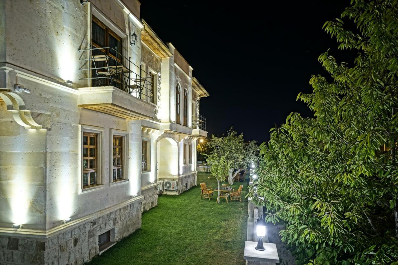 Flavia Cappadocia Hotel Üchisar Bagian luar foto