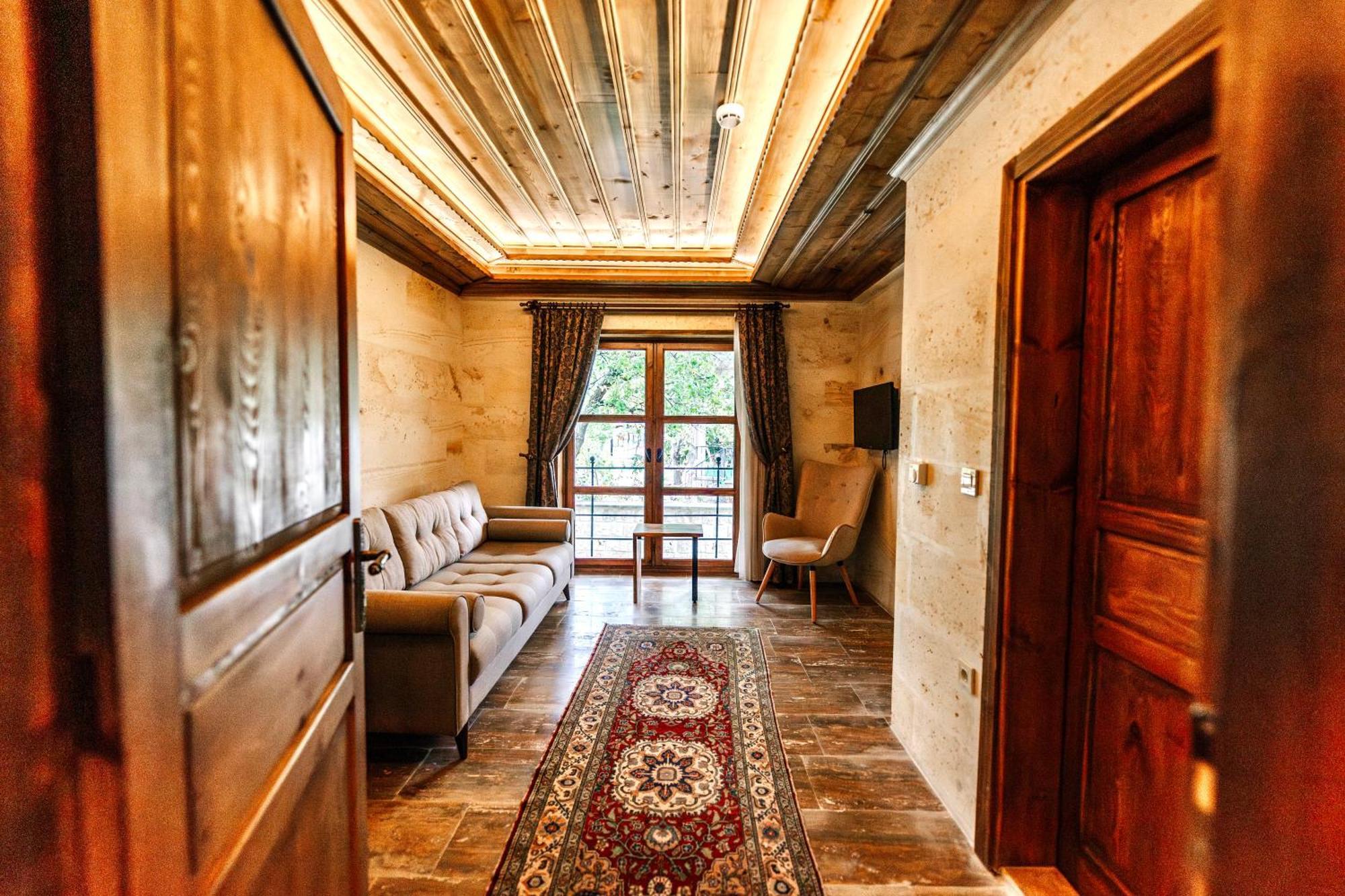 Flavia Cappadocia Hotel Üchisar Bagian luar foto