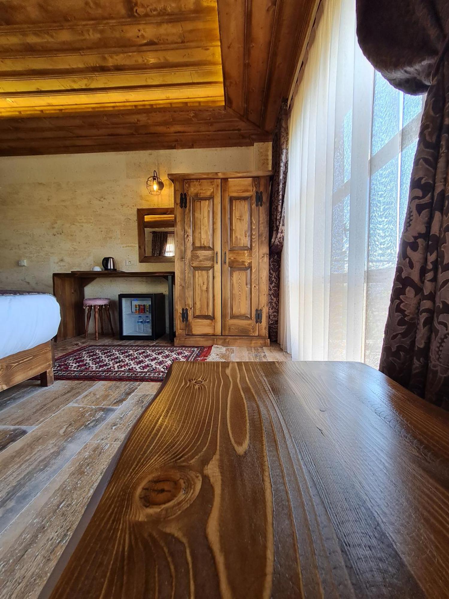 Flavia Cappadocia Hotel Üchisar Bagian luar foto