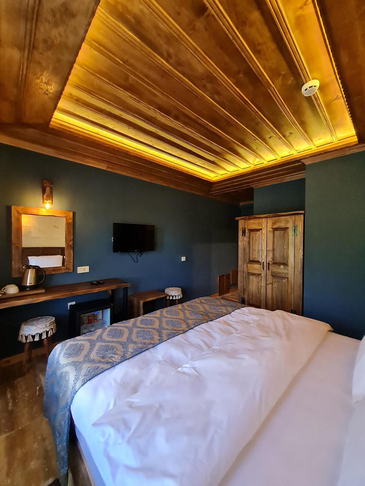 Flavia Cappadocia Hotel Üchisar Bagian luar foto