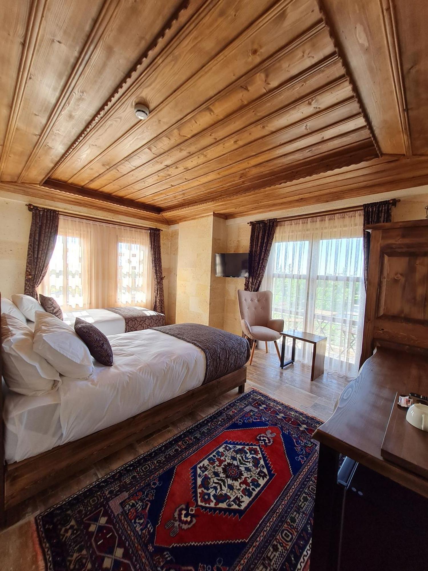 Flavia Cappadocia Hotel Üchisar Bagian luar foto