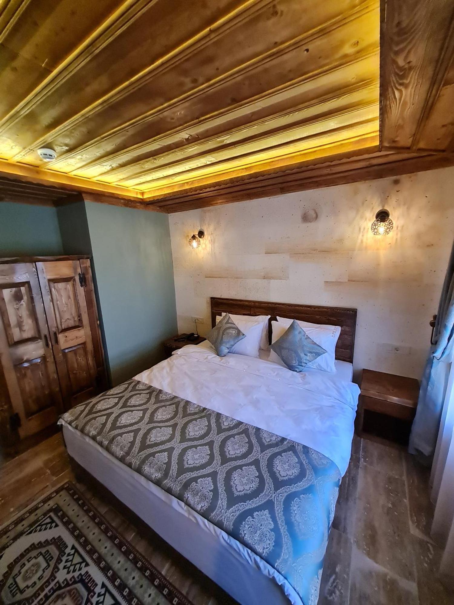 Flavia Cappadocia Hotel Üchisar Bagian luar foto