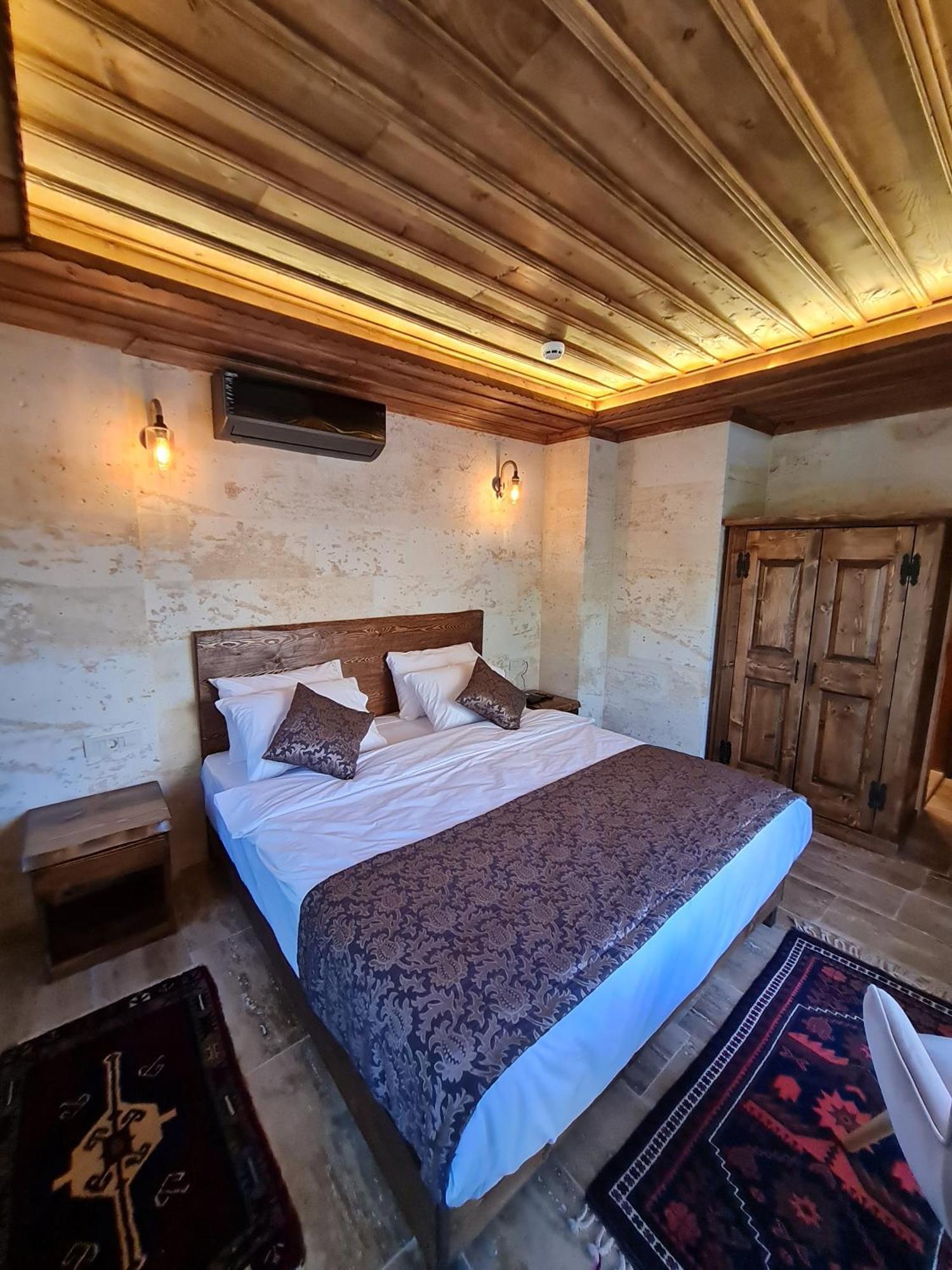 Flavia Cappadocia Hotel Üchisar Bagian luar foto